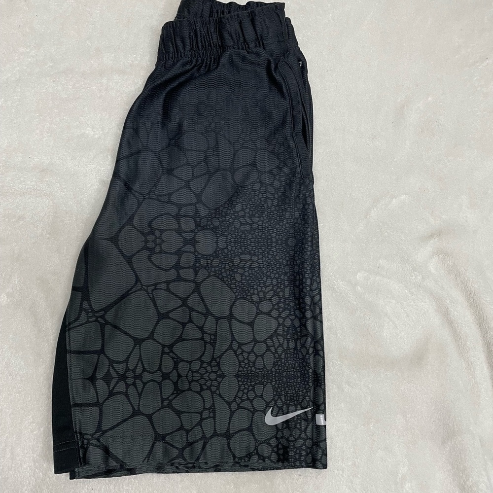 Nike shirts dri- fit